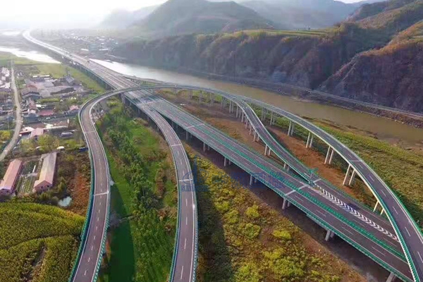 公路波形護(hù)欄檢測(cè)中心在哪兒